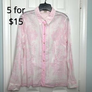 Tommy Bahama Button front shirt. Size M